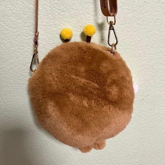 Pop Mart CRYBABY Crying Again Series-Big Head Bag(I'll Bring You a Flower) - Picture 5 of 6